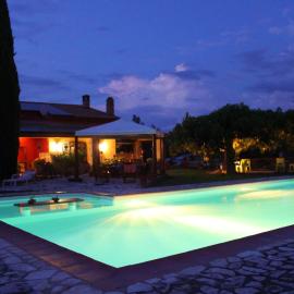 A Casa di Amici, ξενοδοχείο σε Tuscania