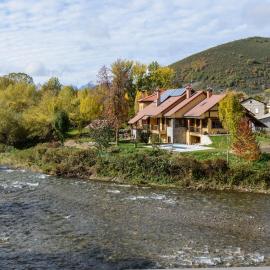 El Casar del Puente, hotel en Boca de Huérgano