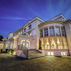 Hotel Lubicz, hotel em Ustka