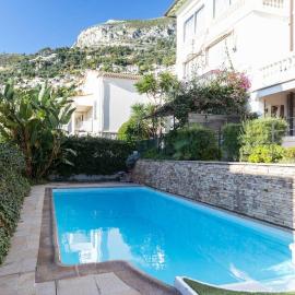 Villa Rocky - Luxury 3BR Apt in Liberty Villa.Pool,Garden,WiFi