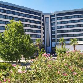 Buyuk Saruhan Hotel, хотел в Маниса