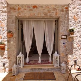 Aloe Luxury Apartments, hotel u gradu 'Porto Heli'