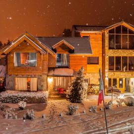 Cabañas Del Lacar, hótel í San Martín de los Andes