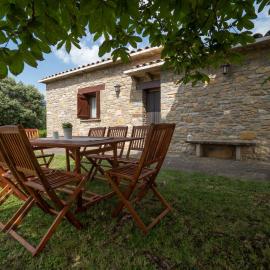 eva y maría CASA RURAL, viešbutis mieste Rañín