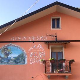 Agriturismo La Rosa Spina, hotel em Fivizzano