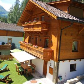 Zirbenchalet Grossglockner, viešbutis mieste Heiligenblut