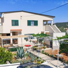 Vila Ivana Dolores, ξενοδοχείο σε Vinisce