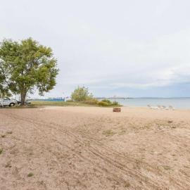 Ramada by Wyndham Mackinaw City Waterfront, hotel u gradu Mekinou Siti