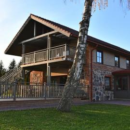 Riverside Villa, hotell i Luunja