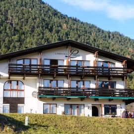 Landhaus Linser: Tarrenz şehrinde bir otel