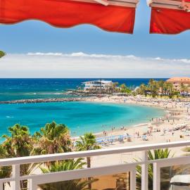 Amazing beach views Tenerife, hotel in Arona