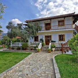 Panagou Studios, hotel i Skopelos
