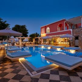Blue Sea Hotel, хотел в Камари