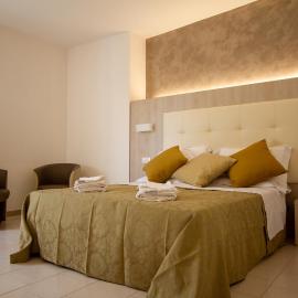 Falcon Hotel, hotel din SantʼAgata Feltria