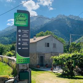 Gîte Chez Pierrot, hotell i Vivario