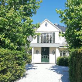 Villa Julian Doppelzimmer, Hotel in Aurich