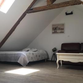 Appartement L'Arédien, hotel in Saint-Yrieix-la-Perche