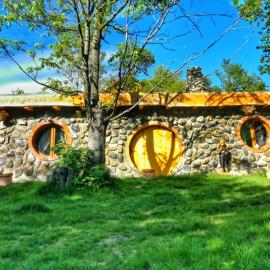 Tărâmul De Vis, hotel Perişani városában