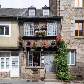 La Belle à Colombage โรงแรมในดีน็อง