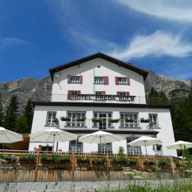 Hotel Preda Kulm, hotel em Bergün