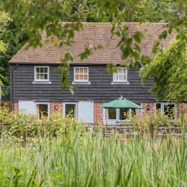 Great Higham Oast and Cottages by Bloom Stays