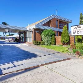 Burwood East Motel، فندق في بيروود