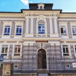 NaturparkResort Alte Schule, hotel a Hieflau