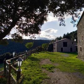 Les Cases De Borrells, hotel i Lladurs
