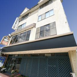 Yuzawa Ski House, khách sạn ở Yuzawa