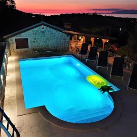 Apartments Katičin, hotel in Poljana