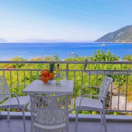 Nefeli, hotel i Vasiliki