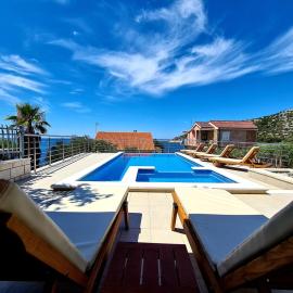 Villa Sucic Razanj, hotel in Rogoznica