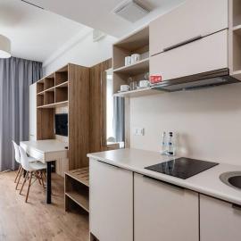 Apartament w Warszawie dedykowany parking podziemny w cenie, WiFi, AC, blisko centrum New apartment in Warsaw finished to a high specification fitted out to a high standard on the 7th floor, WiFi, underground parking price included