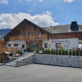Le Vieux Chalet, готель у місті Crésuz
