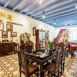 WOO Gallery & Boutique hotel