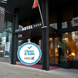 Hotel Central Parque, hótel í Maia