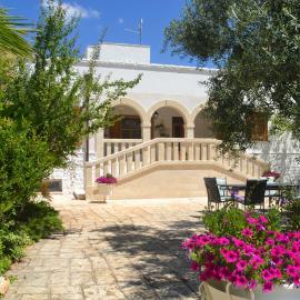 Agriturismo Salinola, отель в Остуни