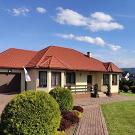 Panorama Strzyżów, hotel i Strzyżów