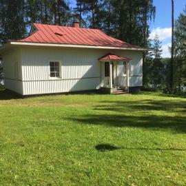 Wallinkoski accommodation - Rooms and Tentsile tent options next to River Vuoksi, hotel en Imatra