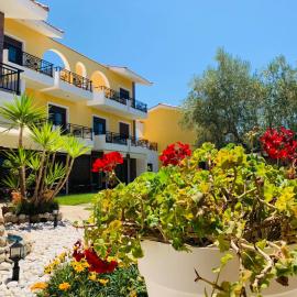 Saint George Sithonia, hotel in Neos Marmaras