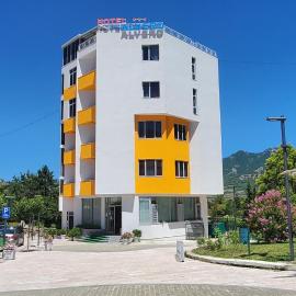 Alvero Hotel, hotell i Përmet