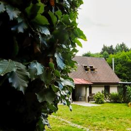 Chaloupka Žďárky, hotel em Žďárky