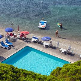Hotel Mayola Mhotelsgroup, מלון בסן ברתולומיאו אל מארה