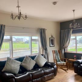 Beyond The Waters Edge Cottage