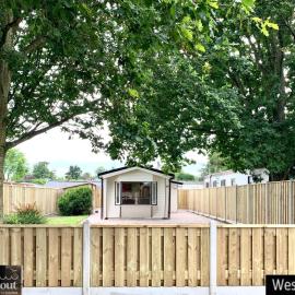 Holiday-Chalet Westenwind 4p. Amsterdam & Beach, hotell i Opmeer