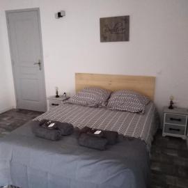 Location des isles, hotel di Saint-Germain-le-Gaillard