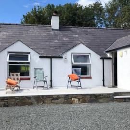 Rooneys @ Ballymagreehan Explore and Unwind