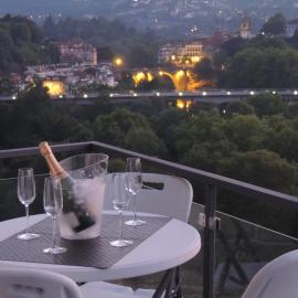 Apartamento Amarante - Vista São Gonçalo، فندق في أمارانتي