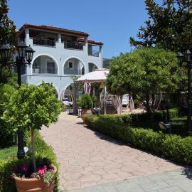 Delphin Rooms Sivota, hotel v mestu Sivota