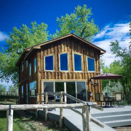 Rustic Hideaway, hotel u gradu Kortez